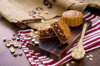 纯莲蓉月 Pure Lotus Mooncake (1pc)